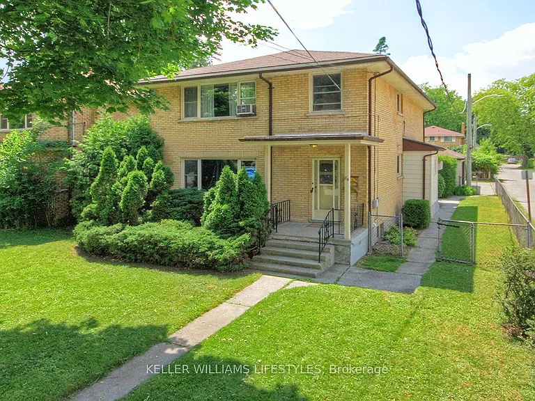 84 Wilson Ave #UPPER SE — Photo 2
