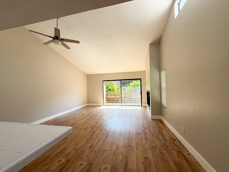 9946 Scripps Westview Way #283 — Photo 1