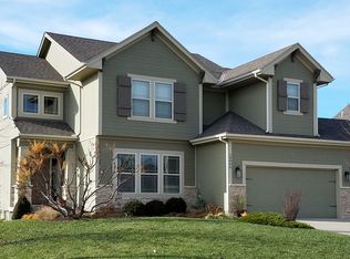 10000 N Lewis Ave, Kansas City, MO 64157