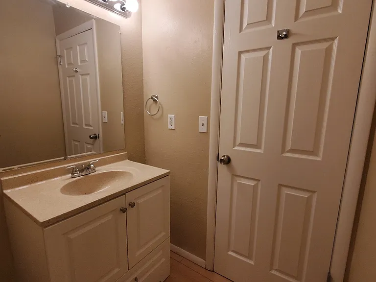 2775 S 2855 W — Photo 5