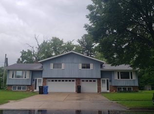 6821/6823 Elmwood Ave, Middleton, WI 53562