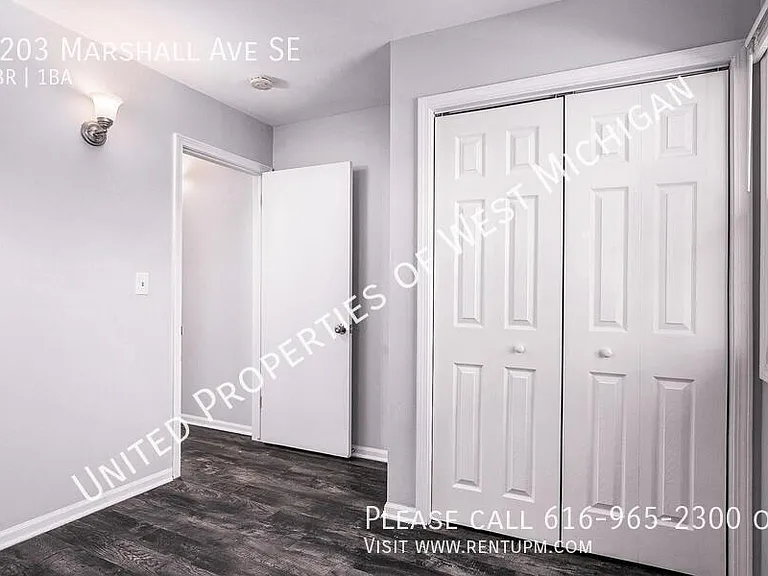 3203 Marshall Ave SE — Photo 8