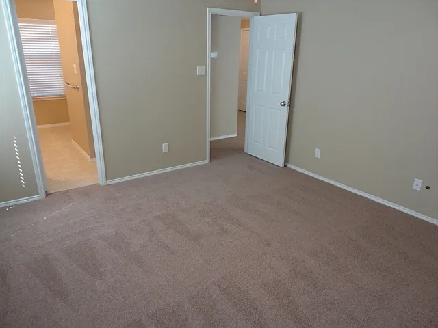 5512 Parkview Hills Ln — Photo 10