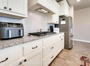 12013 SW 45th Ter, Mustang, OK 73064