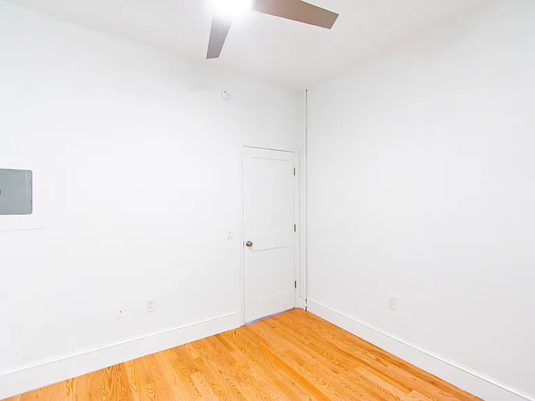 175 Hemenway St #3 — Photo 9