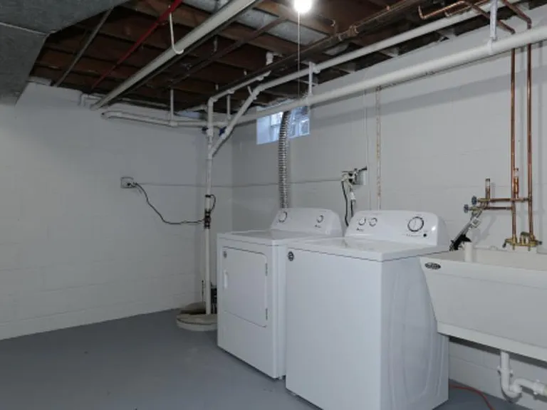 17350 W National Ave — Photo 23