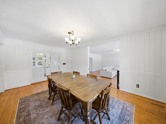 4th image of 311 Lockner Rd