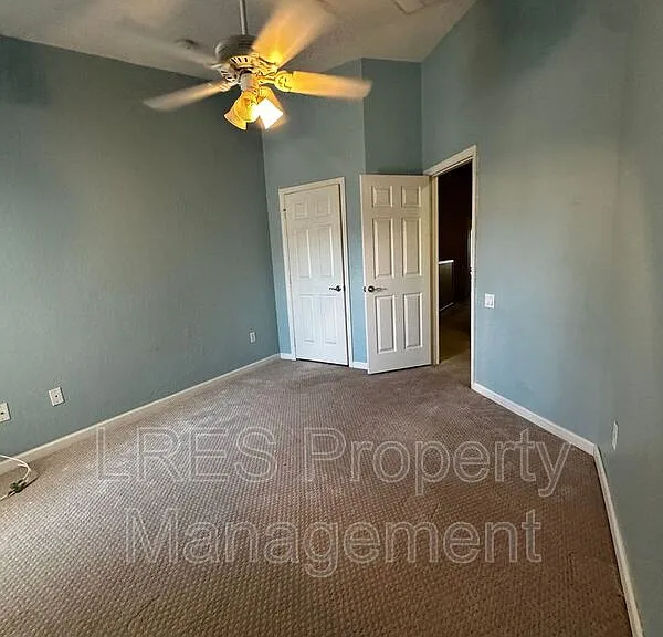 606 Cruz Bay Cir — Photo 28
