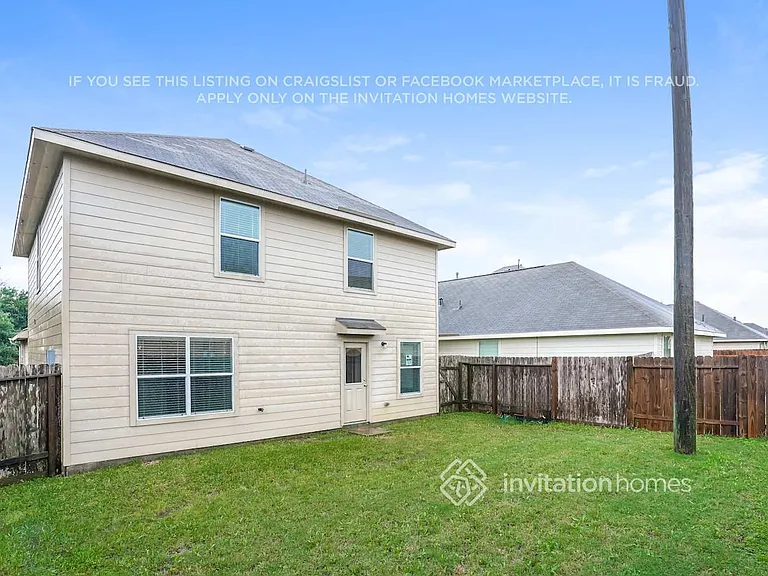 18746 Dennington Dr — Photo 17