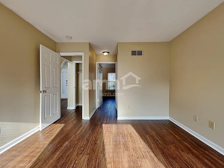 5671 Longbow Dr — Photo 13