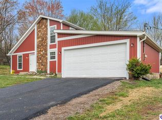 422 Congress Dr, Radcliff, KY 40160