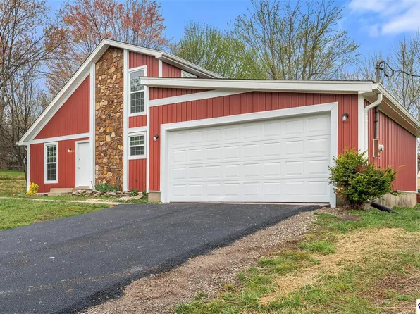 422 Congress Dr, Radcliff, KY 40160