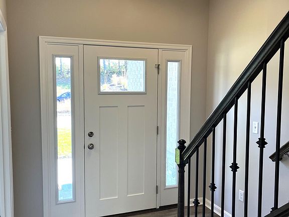 2nd image of 6171 Ballyshannon Dr