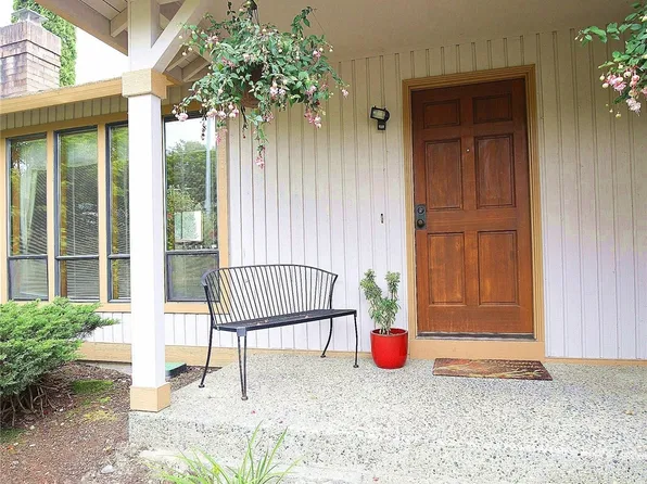 13611 SE 18th Street, Bellevue, WA 98005
