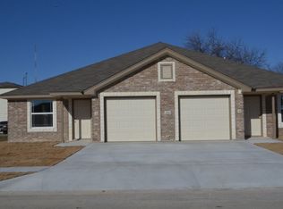 404 W Ave C, Copperas Cove, TX 76522
