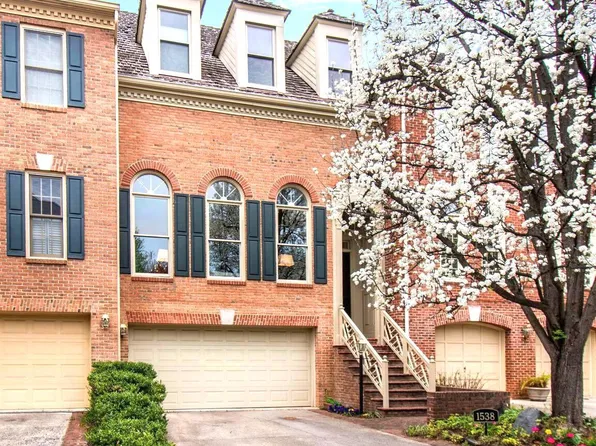 1538 Hampton Hill Cir, McLean, VA 22101