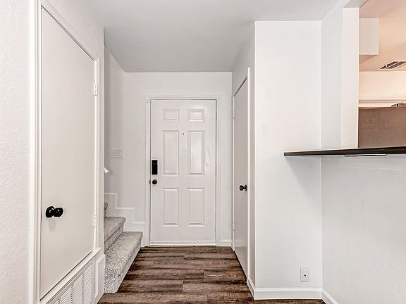 5th image of 2119 Gaston Place Dr #A
