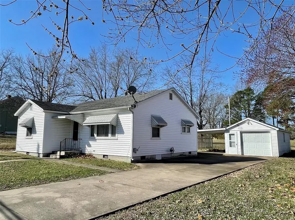 904 High St, Fredericktown, MO 63645