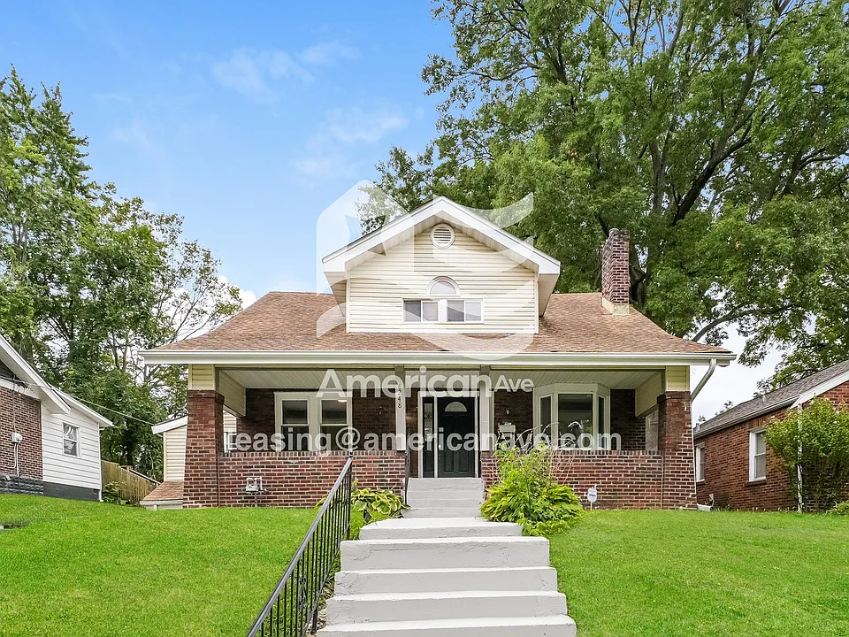 8248 Monroe Ave