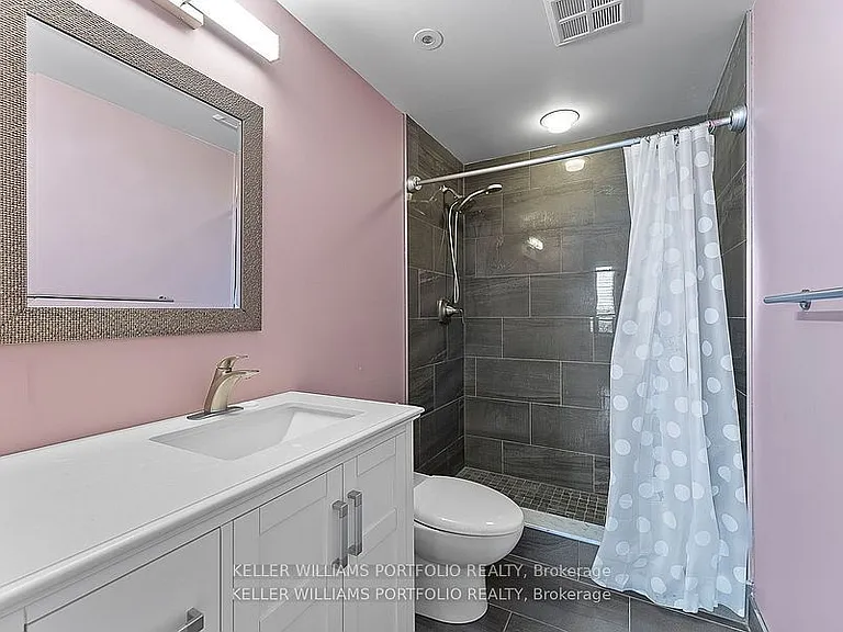 2 Clairtrell Rd #1210 — Photo 23