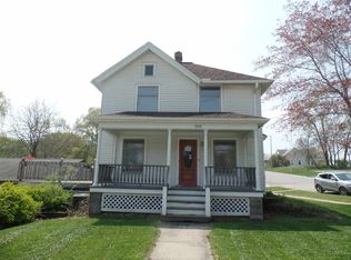2837 Main St, East Troy, WI 53120