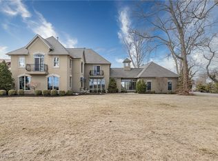 1507 Cedar Point Rd, Sandusky, OH 44870