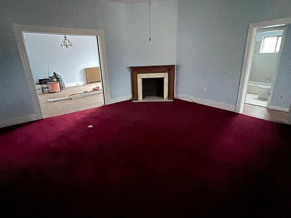 4th image of 9 Woodlawn Ave
