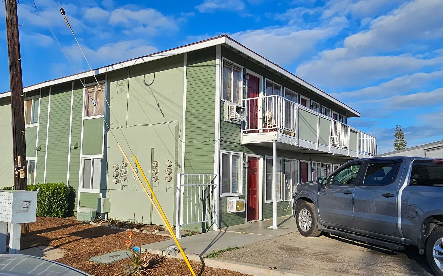 2410 South M Street — Photo 2