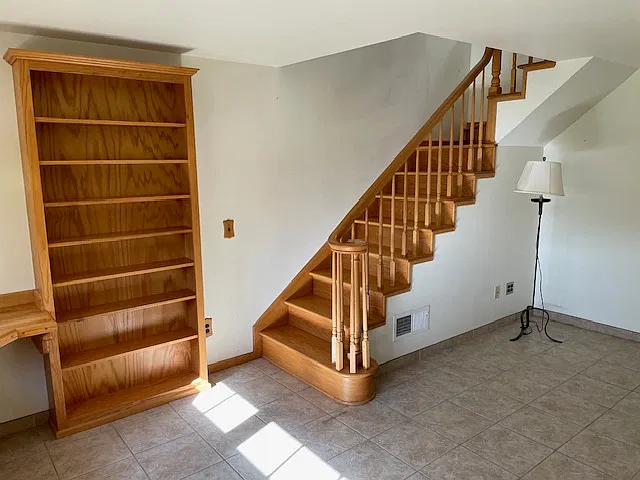 1 bed, 750 sqft, $1,500 — Photo 4