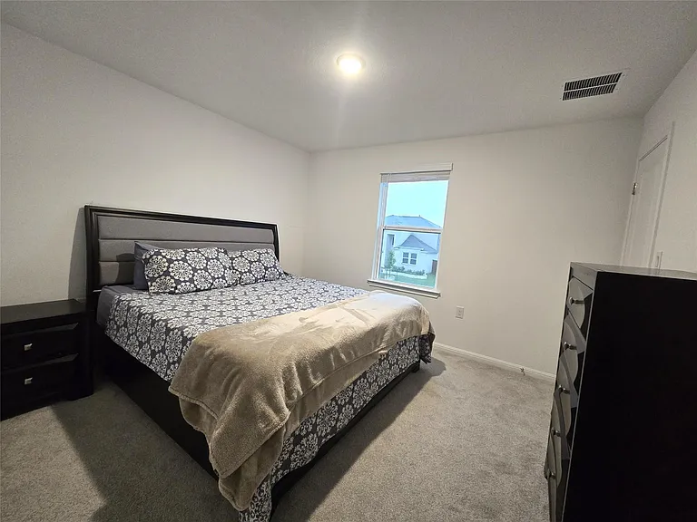 1916 Bradham Way — Photo 23