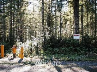 10 NE Magnolia Pl, Tahuya, WA 98588