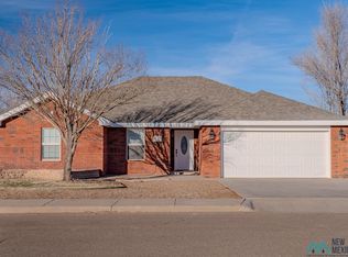 416 Almond Tree Ln, Clovis, NM 88101