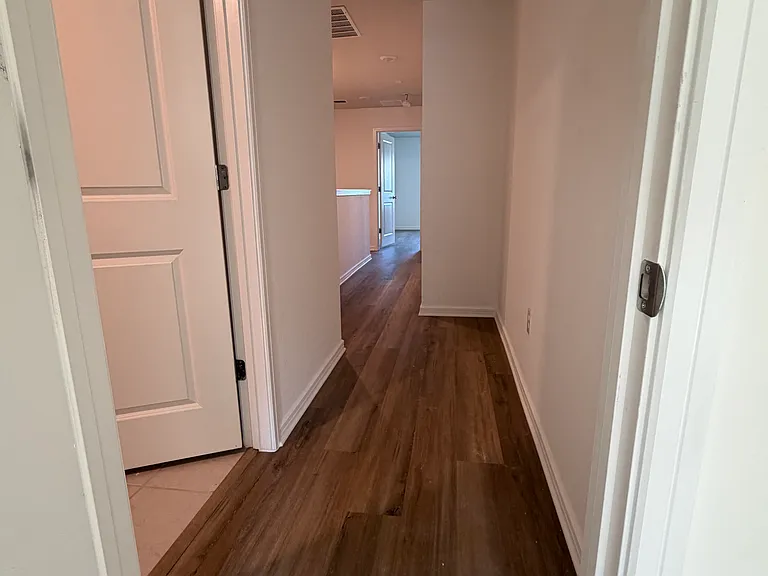2943 Deer Pine Trl — Photo 32