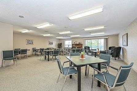 4th image of 685 Woolwich St #208