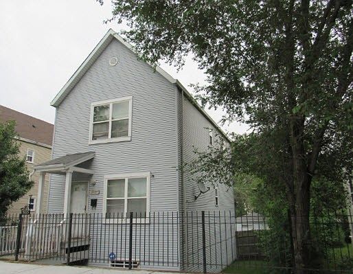 2nd image of 9025 S Buffalo Ave