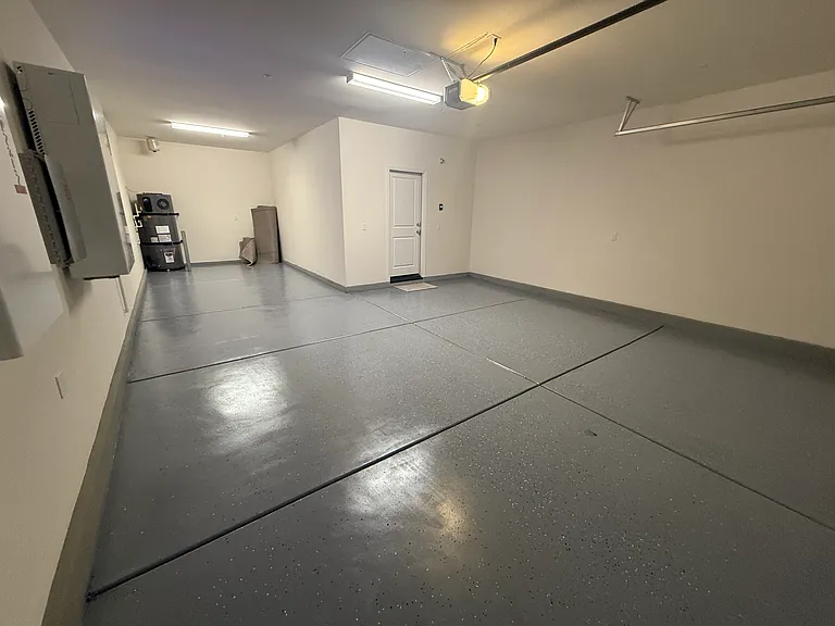 4212 Larchwood Ln — Photo 16