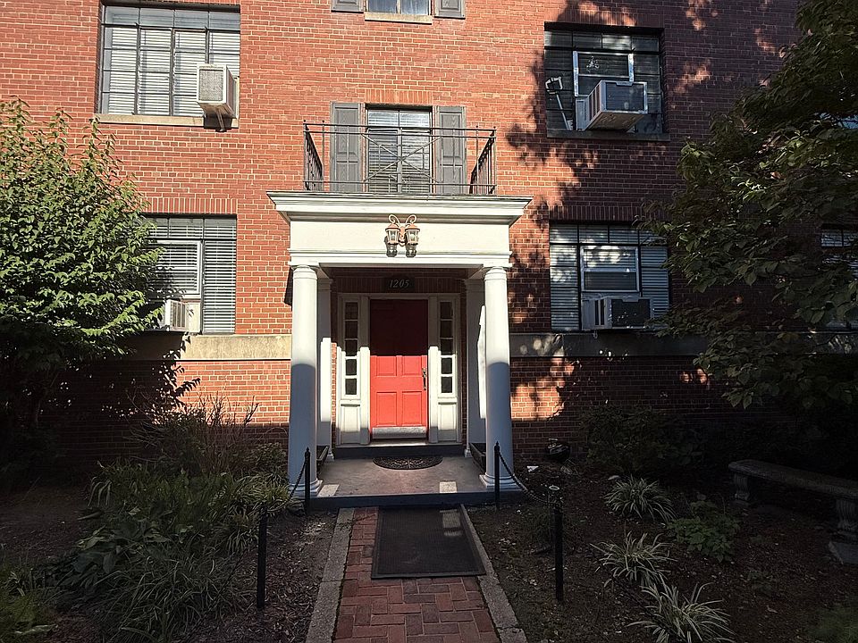 1st image of 1205 N Main St APT A