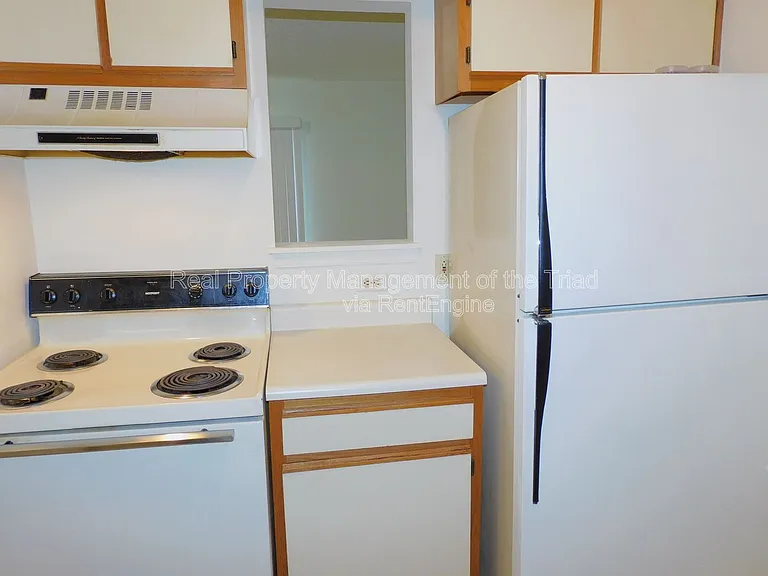 515 Mystic Dr #A — Photo 6