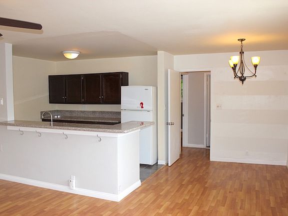 2nd image of 4009 Sequoia St APT 1