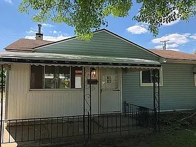 2076 Alberta St — Photo 1