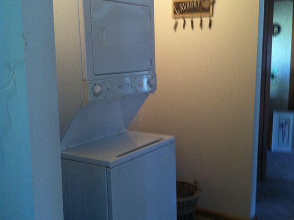 Walk thru Laundry Room