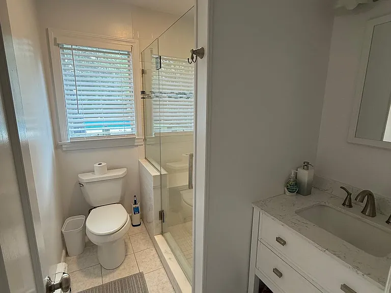 20 Hillover Ln — Photo 16