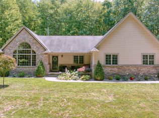 8185 S Jackson Rd, Jackson, MI 49201