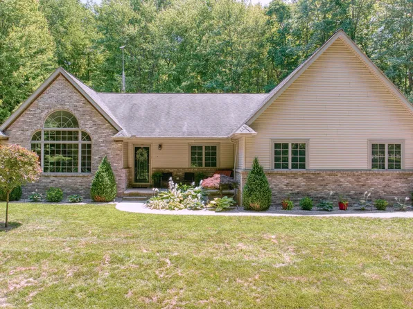 8185 S Jackson Rd, Jackson, MI 49201