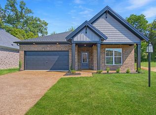 7002 Ironwood Cir, Newburgh, IN 47630