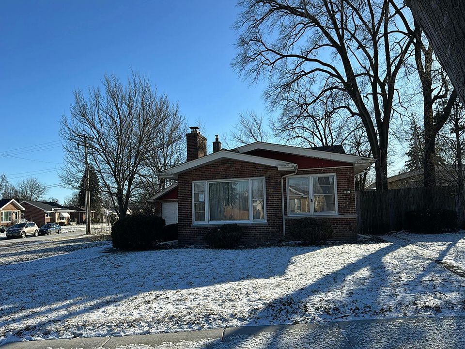 1st image of 286 Spruce Ln