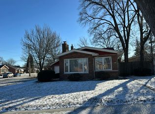 286 Spruce Ln, Chicago Heights, IL 60411