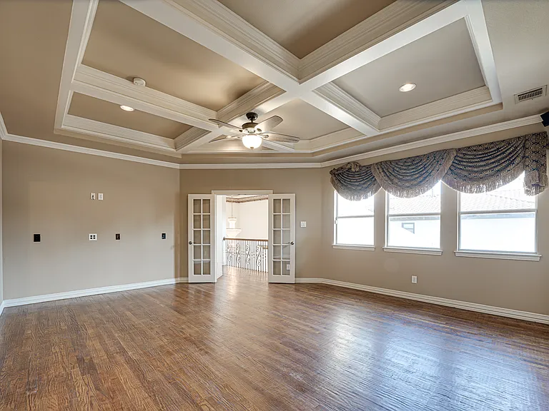 5004 Castle Creek Ct — Photo 31