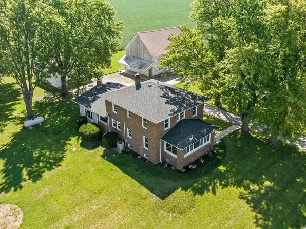 1337 S 300 W, Liberty Center, IN 46766