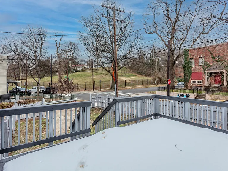 Back deck overlooking Frederick Doulgas National Memorial Site